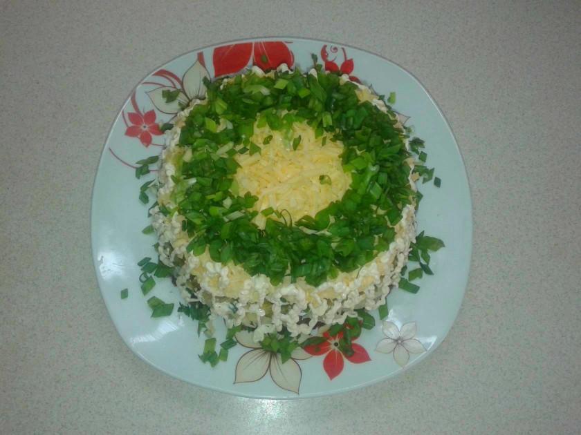 Салат с солеными груздями , пошаговый рецепт на ккал, фото, ингредиенты - Оксана Чуб