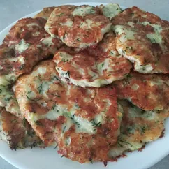 Кабачковые оладьи с сыром