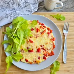 Омлет с болгарским перцем и сыром