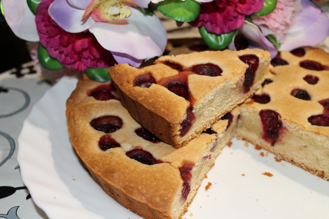 Осетинский пирог с вишней – простой и вкусный рецепт, как приготовить пошагово