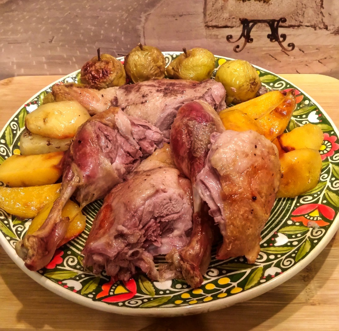 Ароматная утка с картошкой в рукаве, пошаговый рецепт с фото от автора romaska на ккал