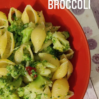 Pasta con i broccoli