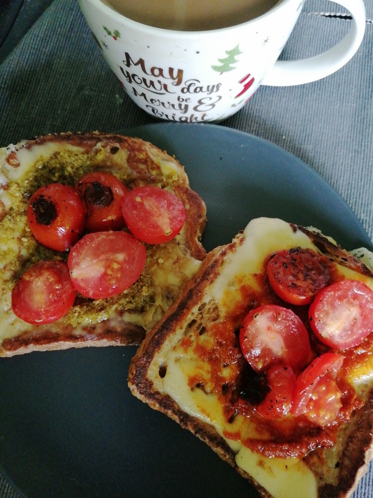 Тосты "Томатное воскресенье" 😏