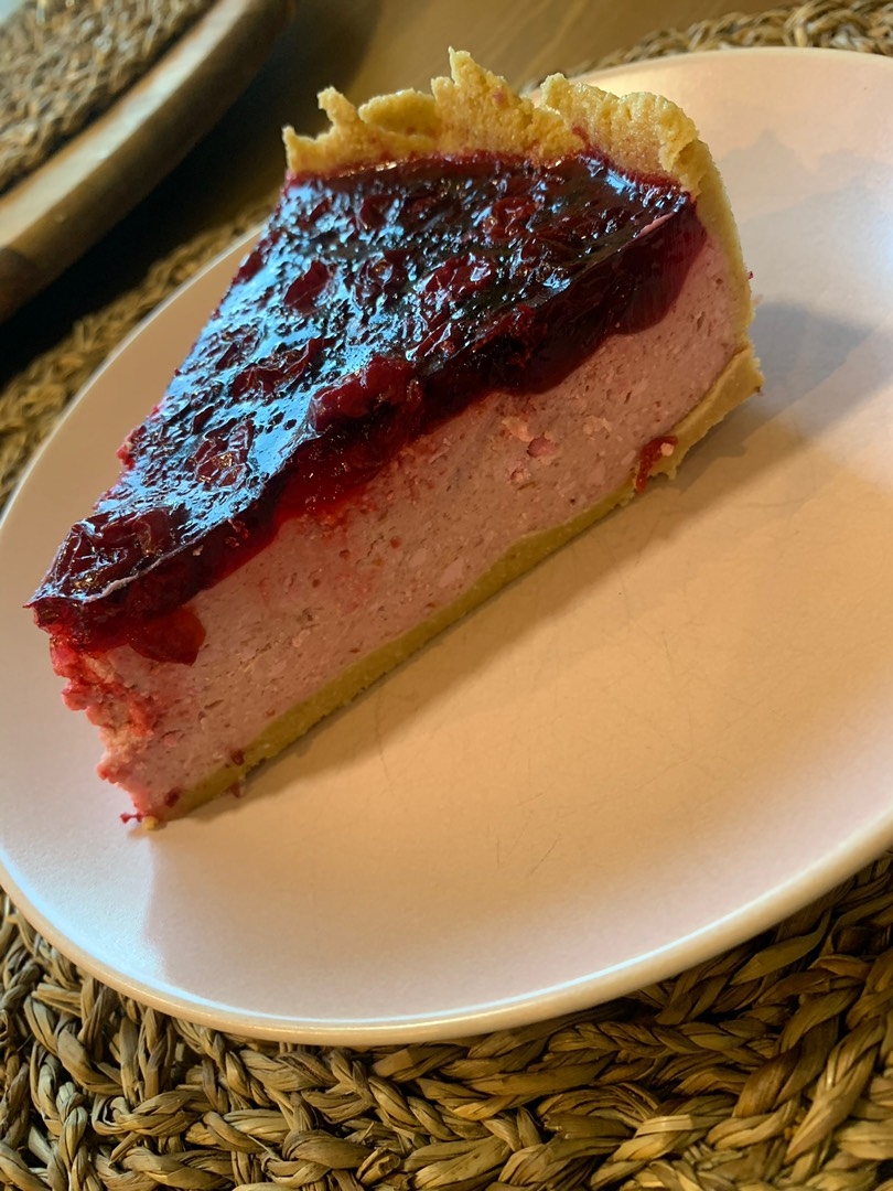 Творожно-ягодный торт (чизкейк)