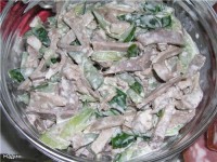 Язык говяжий с соусом из сардин