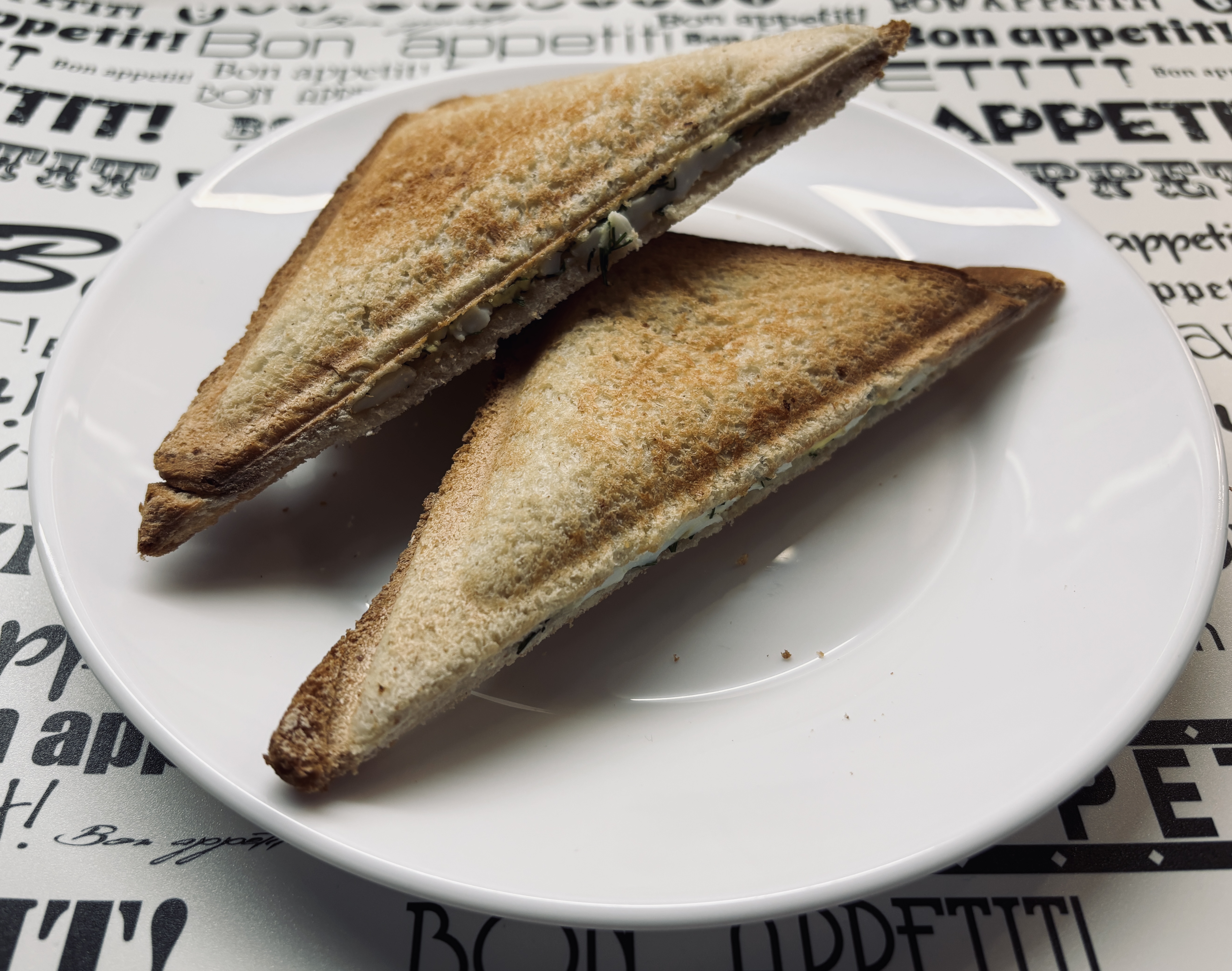 Сэндвичи с яйцом и сыром