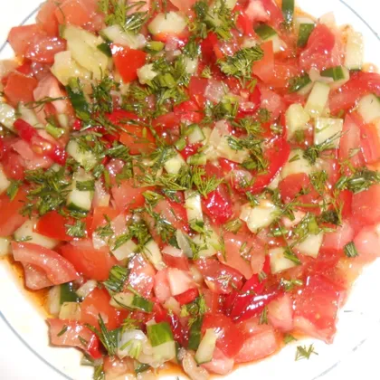 Израильский овощной салат