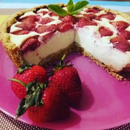 Чизкейк творожный с клубникой! 🍰☕🍓🍓🍓#кулинарныймарафон