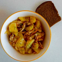 Картошка с курицей 🍲