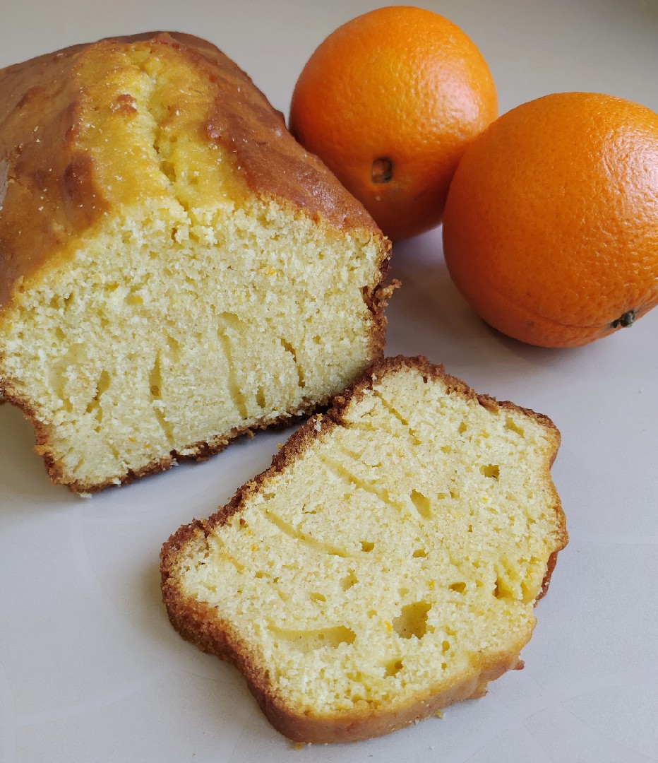 Апельсиновый кекс с глазурью