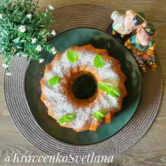 Шарлотка с яблоками и грушами