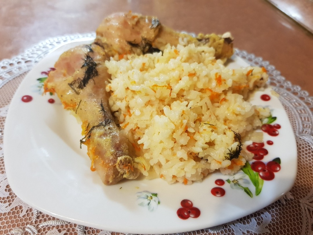 Рис с курицей в духовке, просто, вкусно и сытно