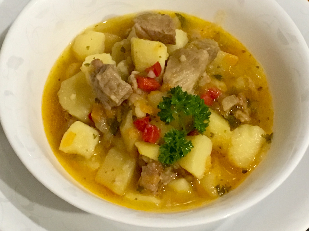 Рецепт: Суп из свинины – Рецепт для мультиварки Redmond