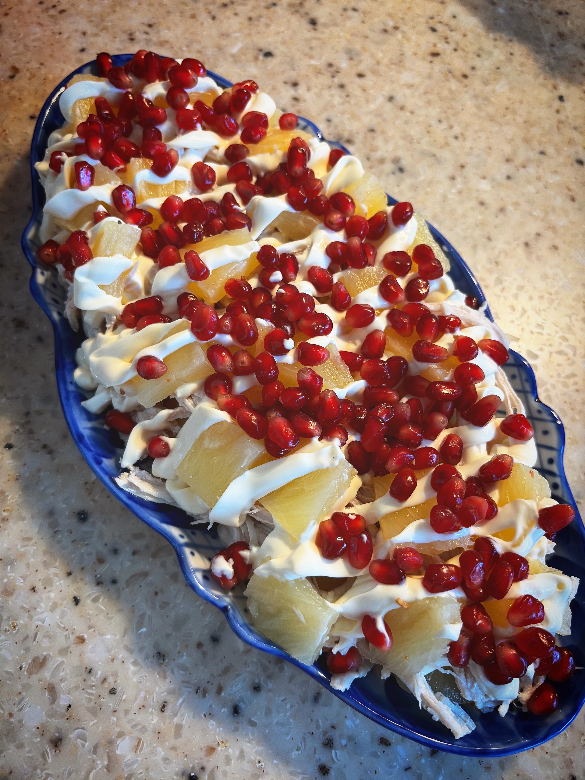 Слоёный салат с курицей