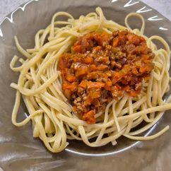 Спагетти болоньезе