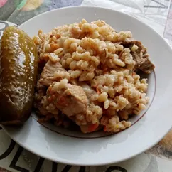 Плов из свинины и перловки