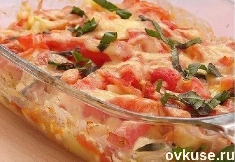 Кабачки, запеченные с помидорами и сыром