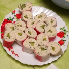 Закуска из крабовых палочек😋