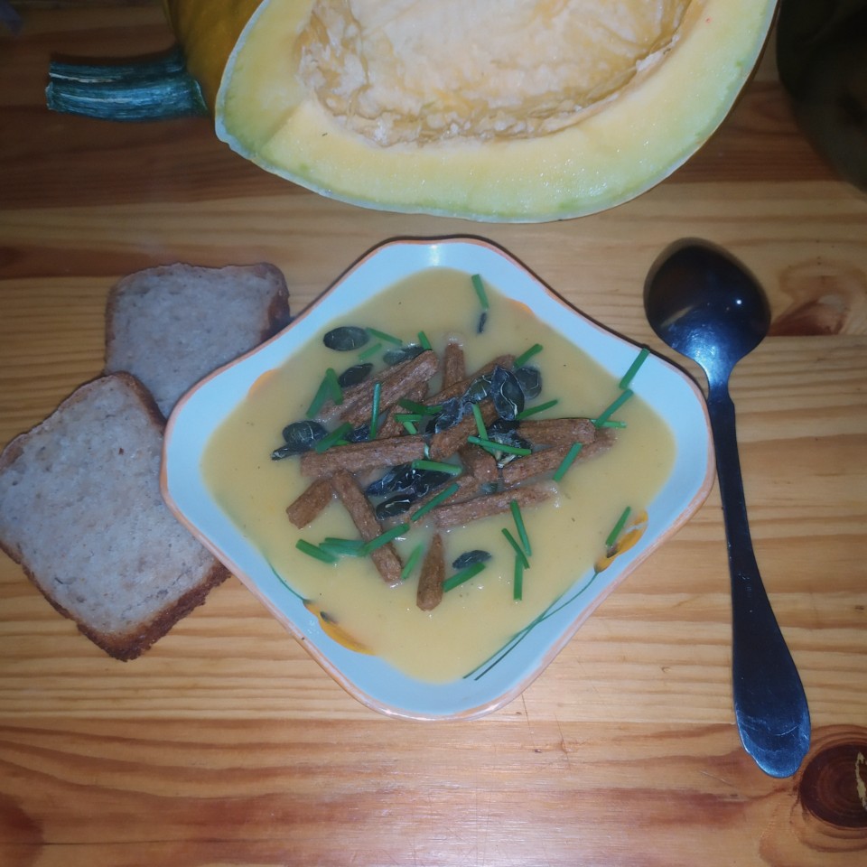 Тыквенный суп-пюре с бататом