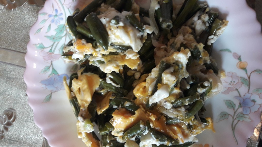 Фасоль с яйцами