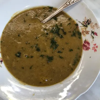 Суп-пюре из шампиньонов, красной чечевицы и овощей