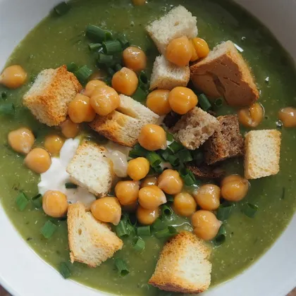 Лёгкий суп с зелёным луком