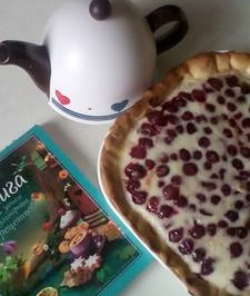 Заливной пирог с ягодами