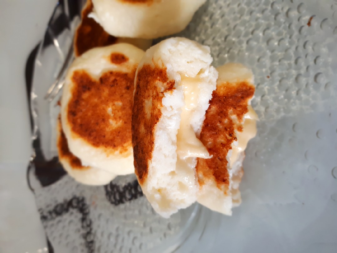 Сырники с сырной начинкой