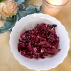 Салат со свеклой и черносливом