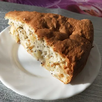 Шарлотка с маком