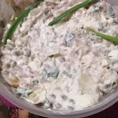 🥗 Салат из селёдки, зелёного горошка и картошки"Подснежник"