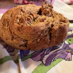 Цельнозерновой хлеб с клетчаткой и семечками в хлебопечке