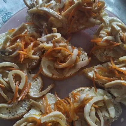 Бутерброды с кальмарами по-корейски