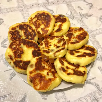 Сырники с изюмом