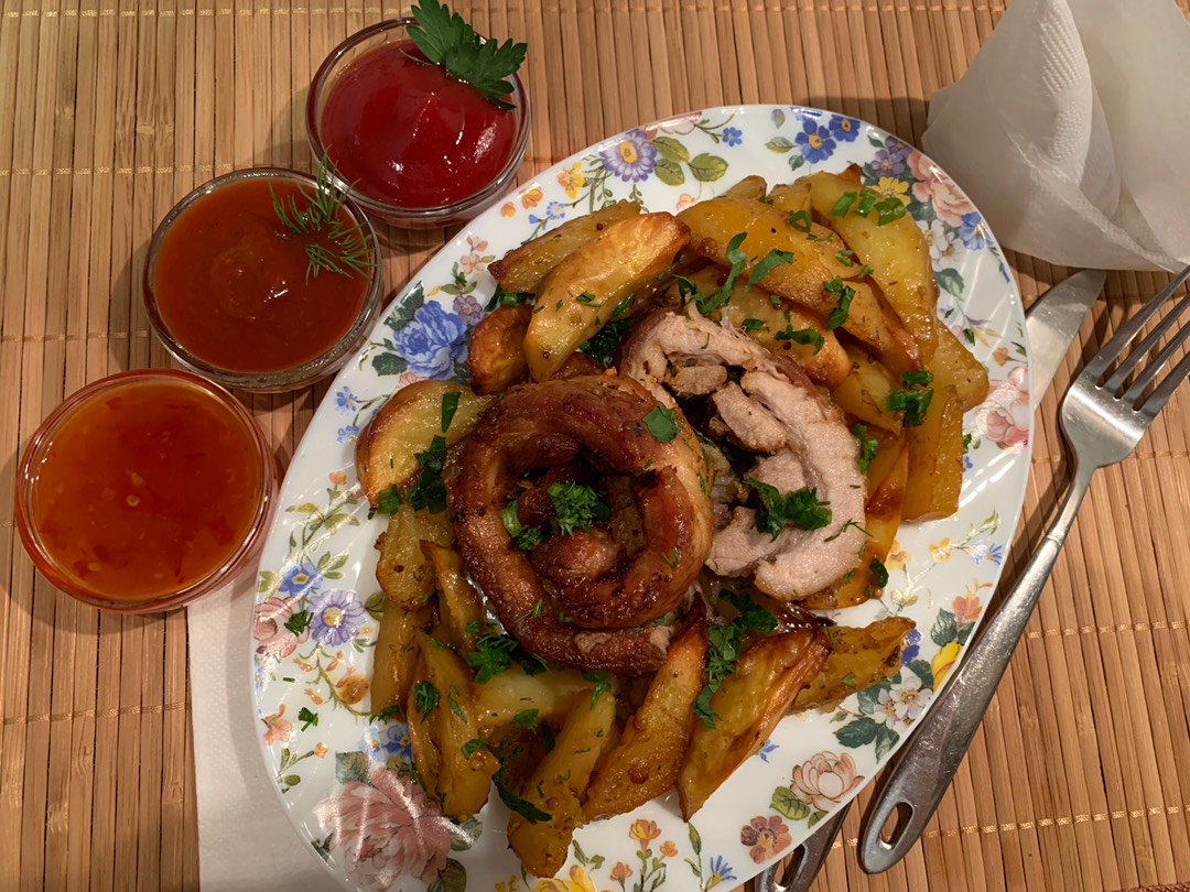Свинина с картошкой в духовке