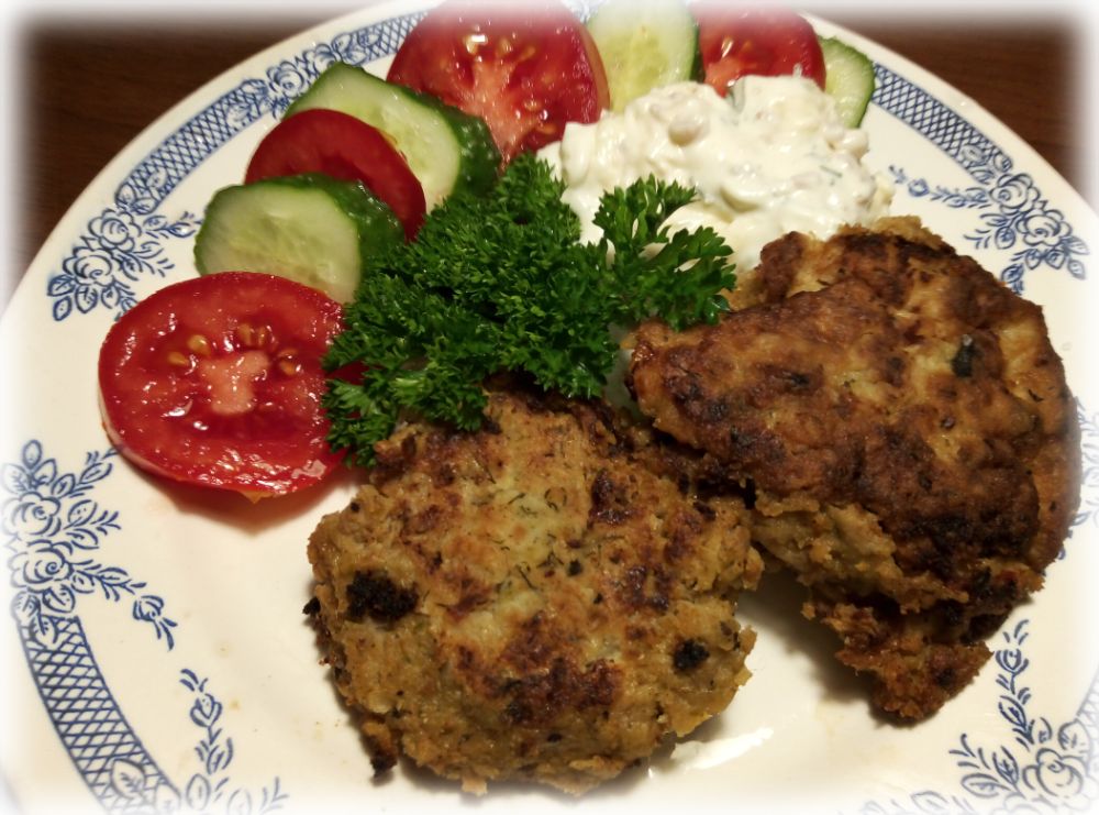 Овощные котлеты с грибами и сыром