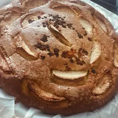 Шарлотка с яблоками