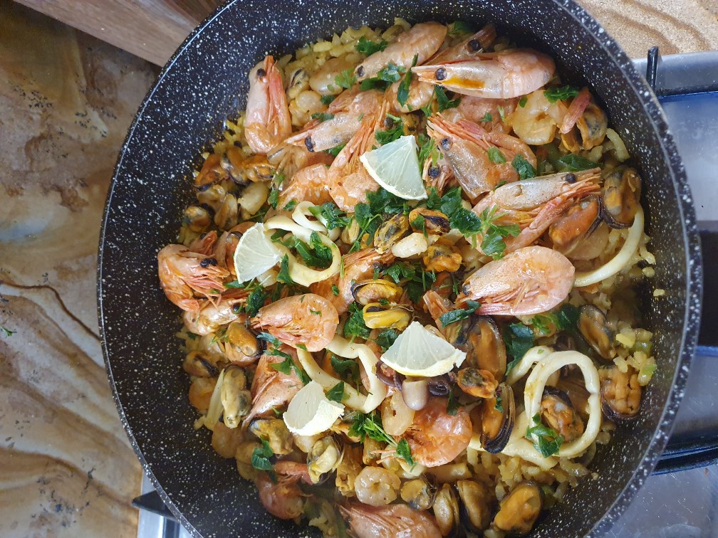 Паэлья с морепродуктами — пошаговый рецепт приготовления с фото и видео