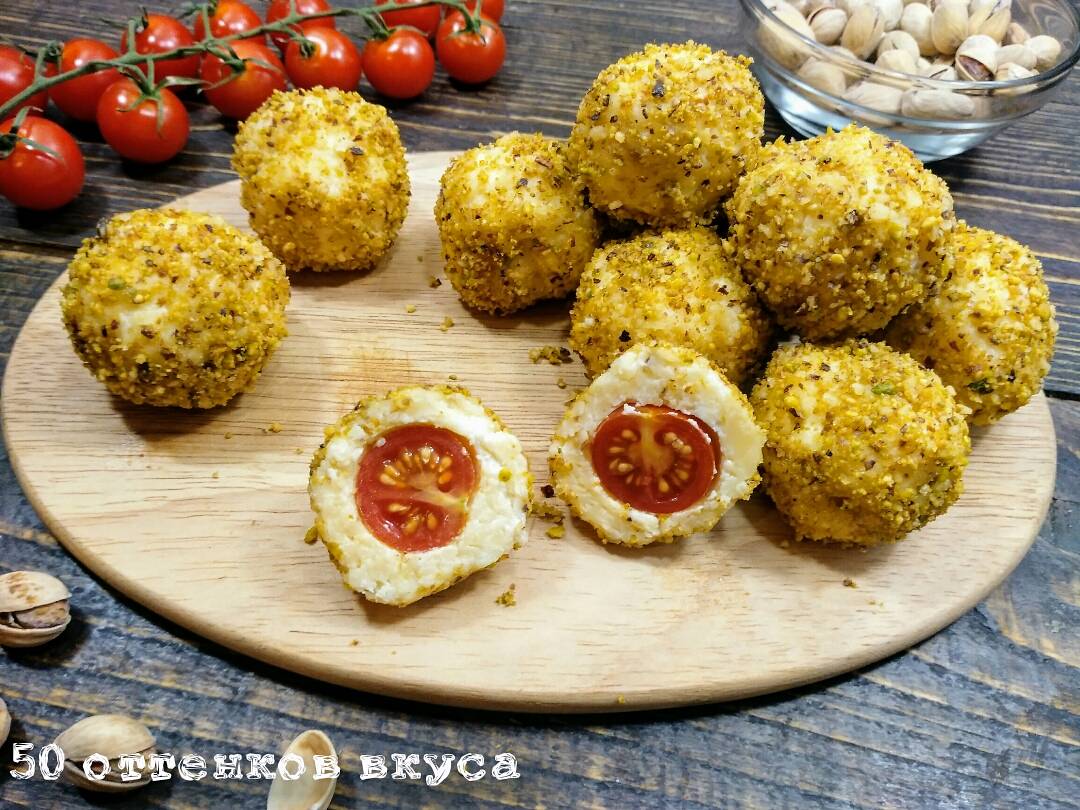 Помидоры с сыром и чесноком