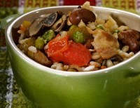 Рагу с рисом, фрикадельками и овощами «Ленивка»