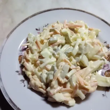 Необычный салат из кальмаров