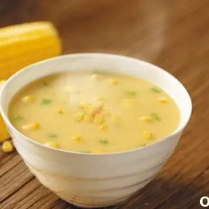 Сырный суп с кукурузой и горошком