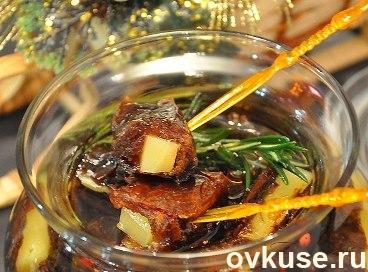 Маринованные финики, фаршированные сыром