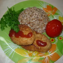 Куриные котлеты в панировке