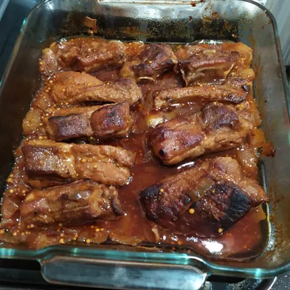 Свиные ребрышки с медом в духовке