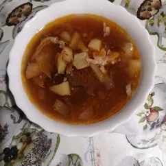 Солянка с говядиной и курицей