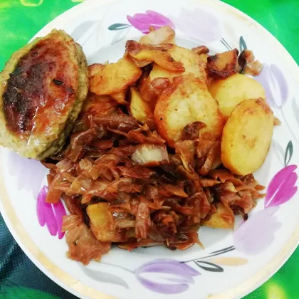 Тушеная капуста с картошкой