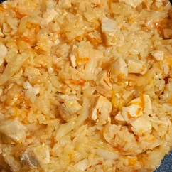 Куриная грудка с рисом и овощами