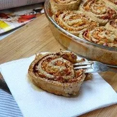 Запеканка с яблоками и хрустящей корочкой