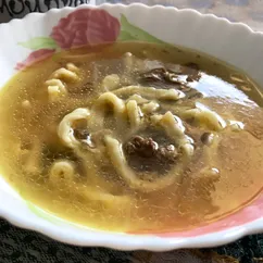 Домашняя лапша с тушёнкой🍜